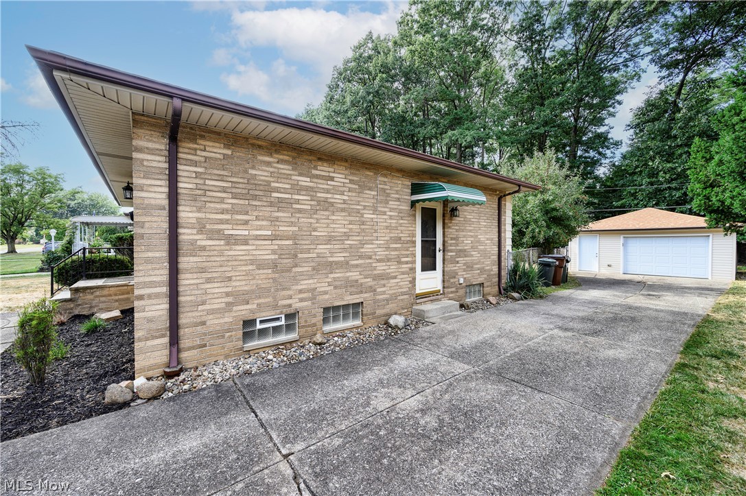 Richard - Residential