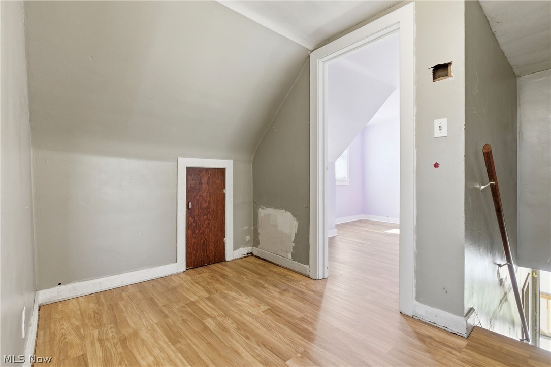 Mcdonald-Niles Realty Co - Residential