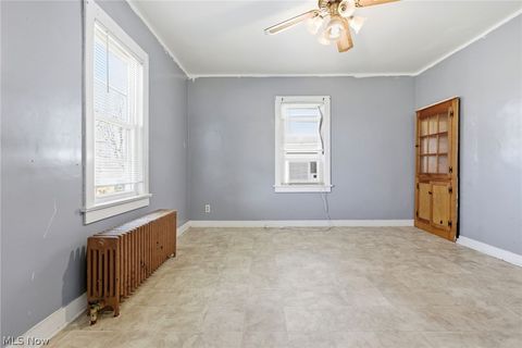 Tiny photo for 2847 Youngstown Avenue, McDonald, OH 44437 (MLS # 5192089)