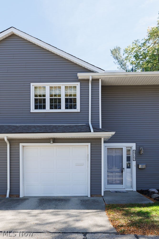 1717 Walnut Lane 8-52