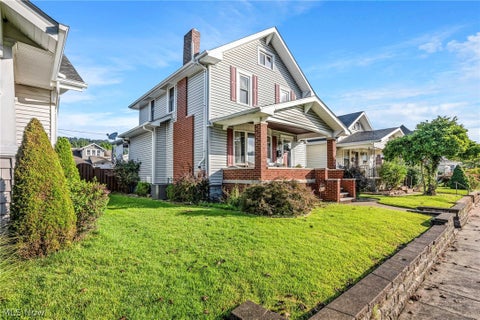 Homes For Sale - 4561 Lincoln Avenue<br/> Shadyside, OH 43947