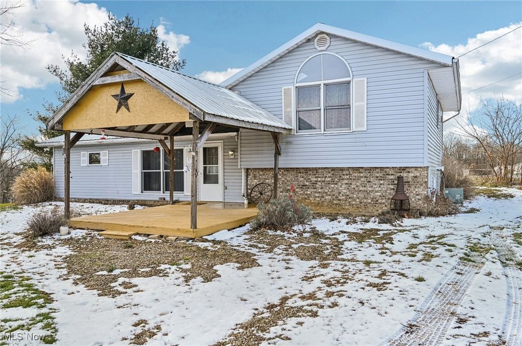 Photo of 3100 Durant Road, Zanesville, OH 43701 (MLS # 5181514)