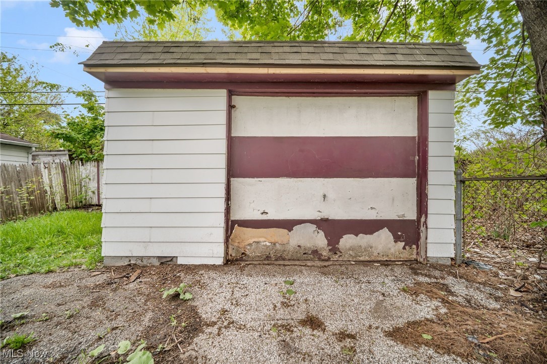 3692 E 118th Street, Cleveland, Ohio image 5