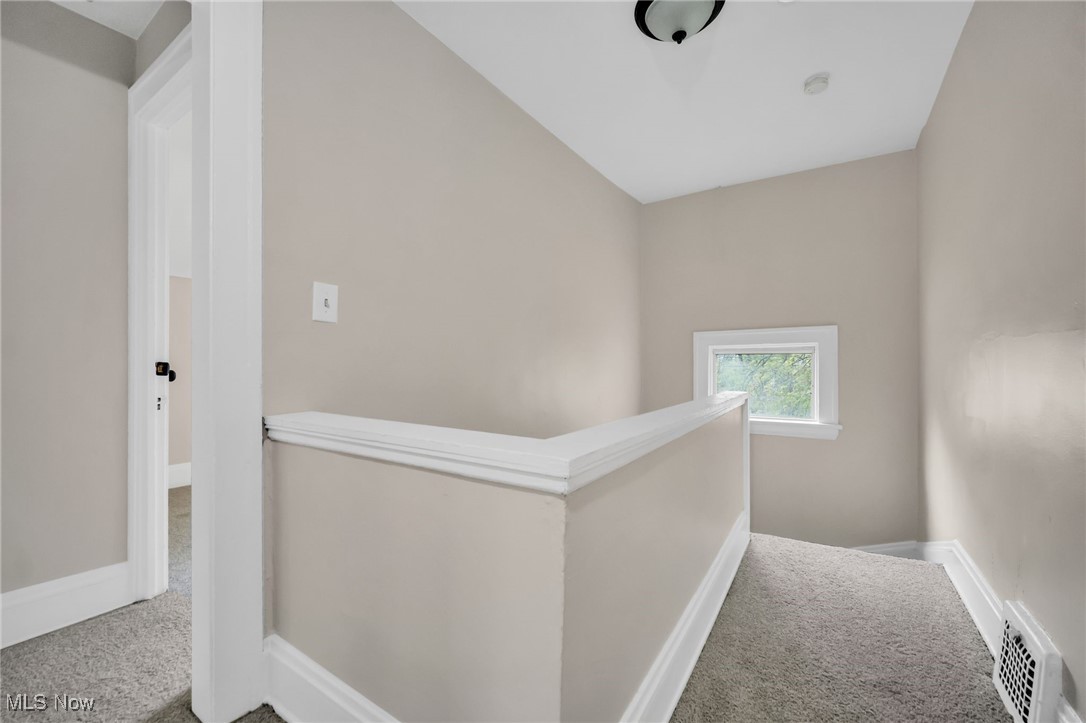 3692 E 118th Street, Cleveland, Ohio image 16