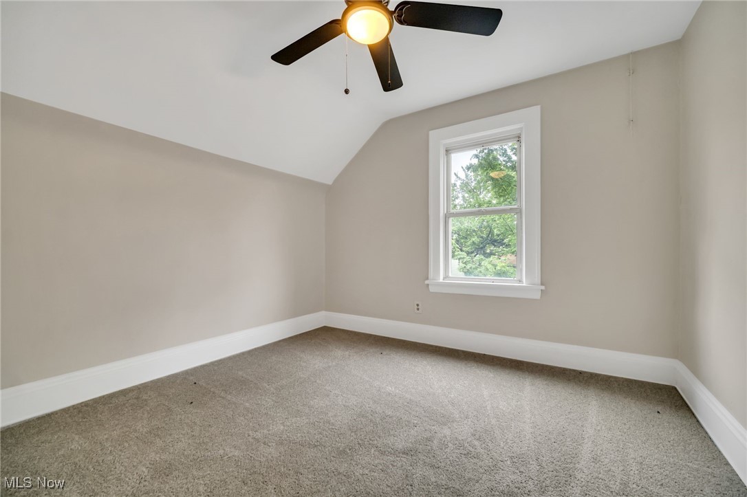 3692 E 118th Street, Cleveland, Ohio image 18