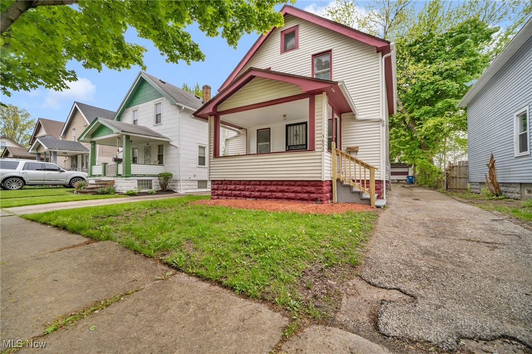 3692 E 118th Street, Cleveland, Ohio image 3