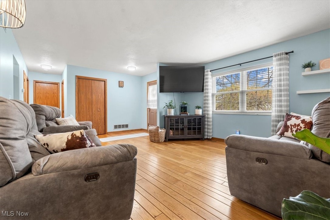 17050 Blackstocking Road, Caldwell, Ohio image 5