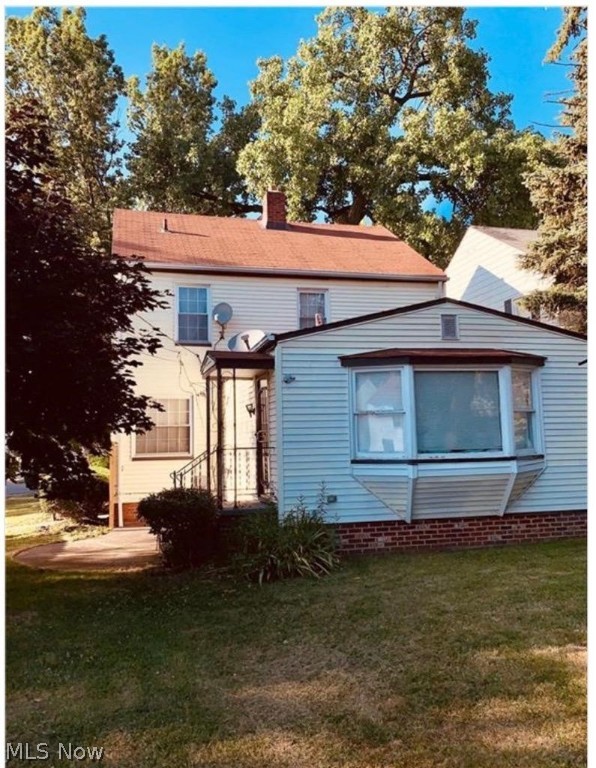 S H Kleinman Realty Cos Shake - Residential