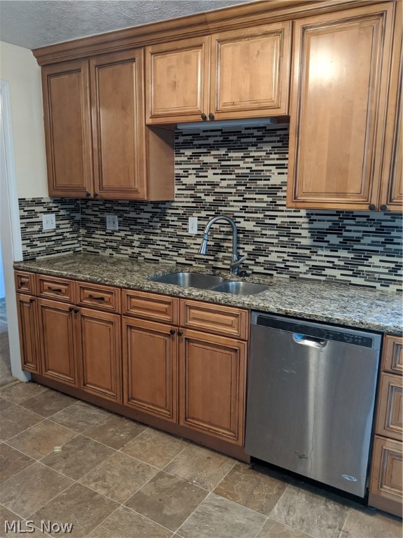 S H Kleinman Realty Cos Shake - Residential