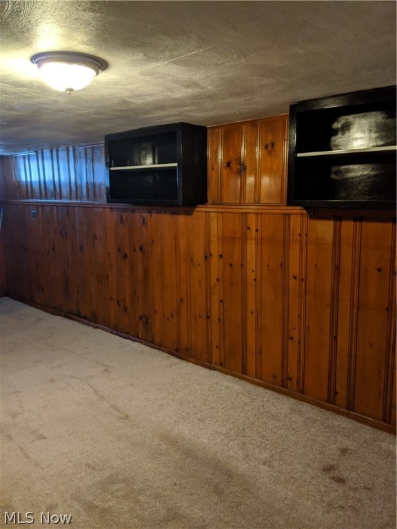 S H Kleinman Realty Cos Shake - Residential