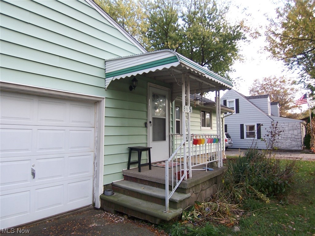 Sunset Country Club - Residential Income