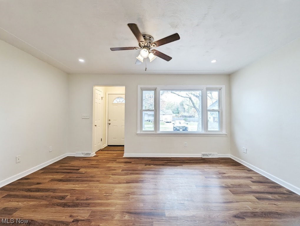 Sunset Country Club - Residential Income