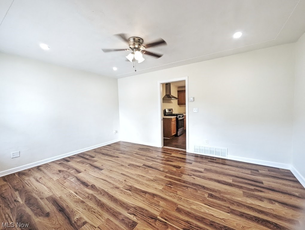 Sunset Country Club - Residential Income