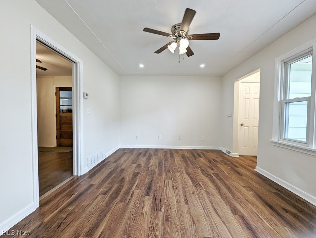 Sunset Country Club - Residential Income