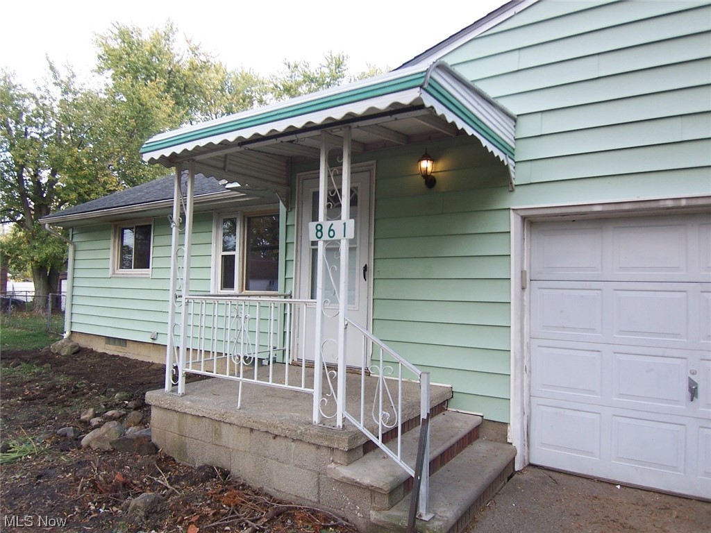 Sunset Country Club - Residential Income