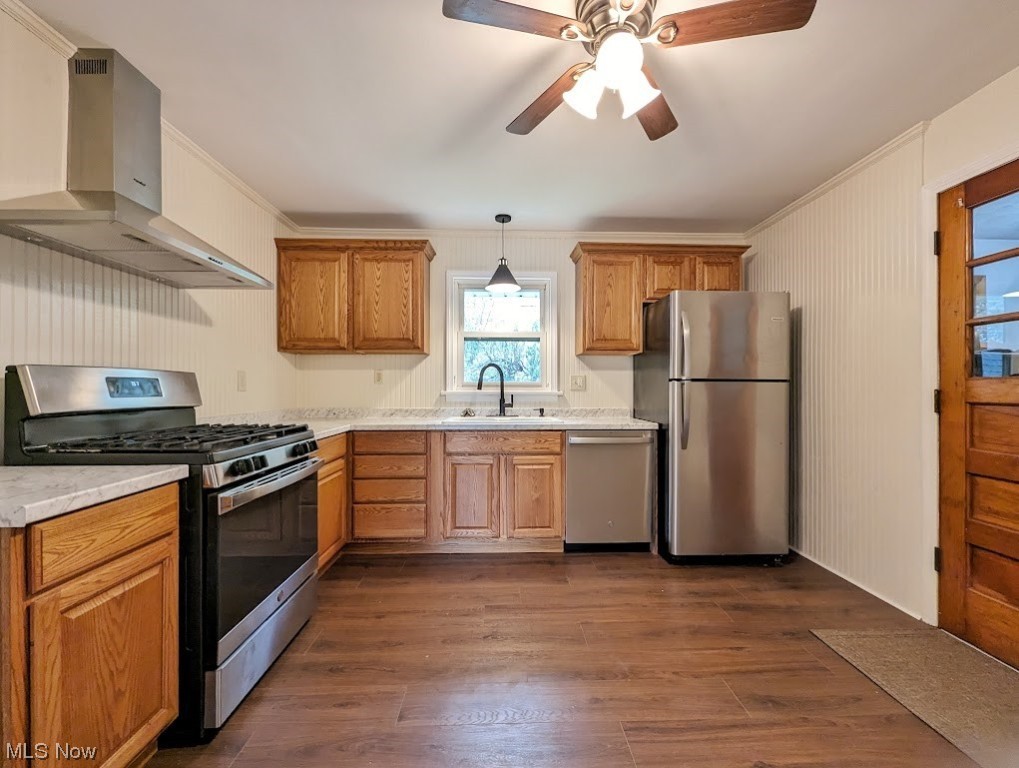 Sunset Country Club - Residential Income