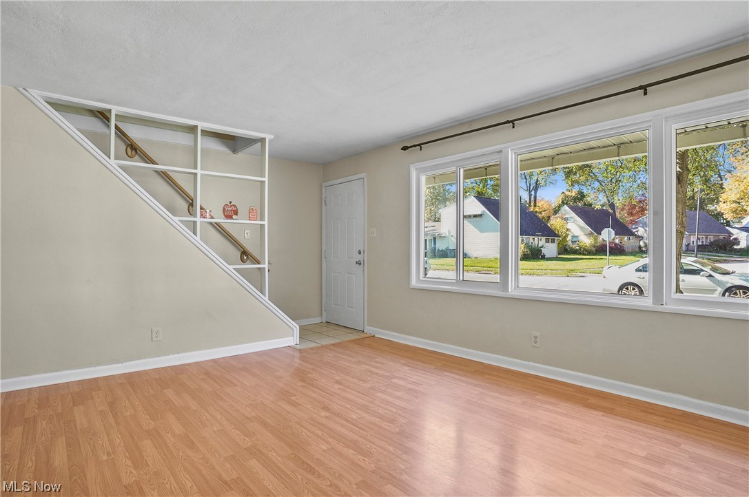 Heslop Morning View - Residential