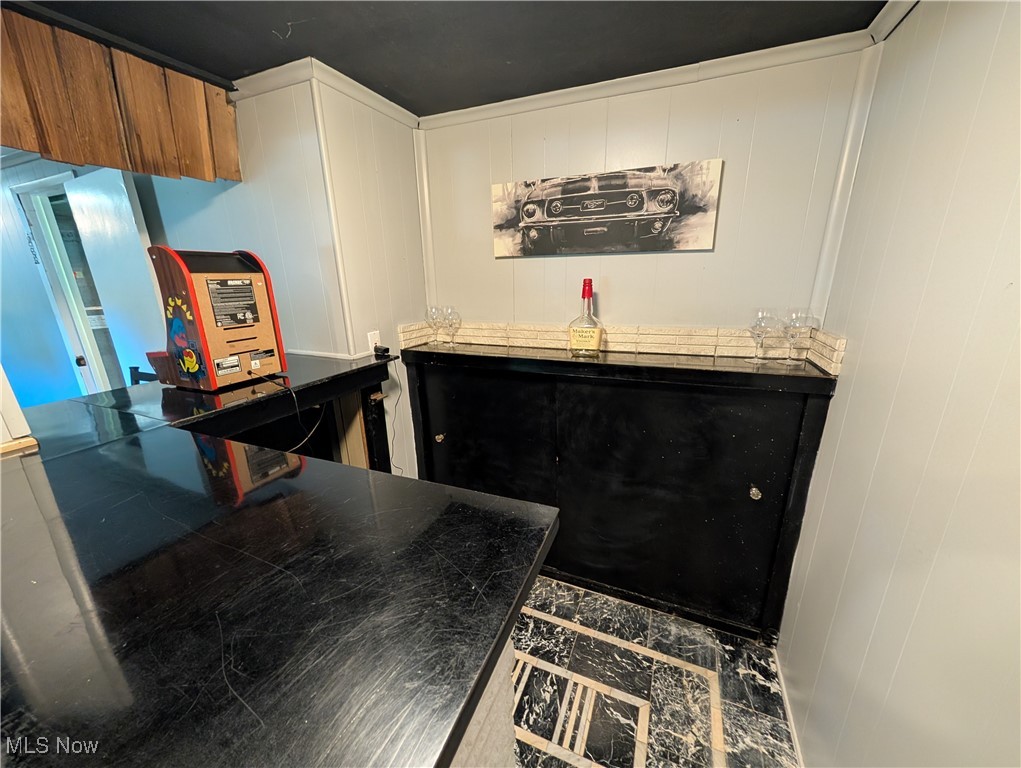 Parkway Estate #2 - Residential Lease