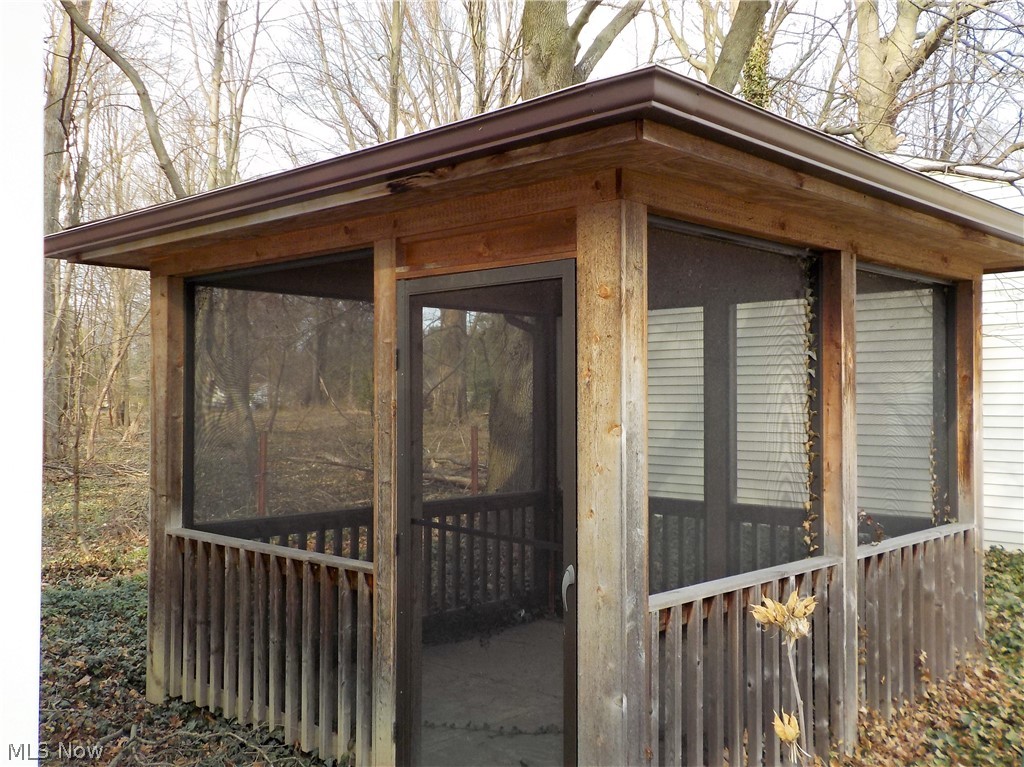 Kempers Clague Manor - Residential