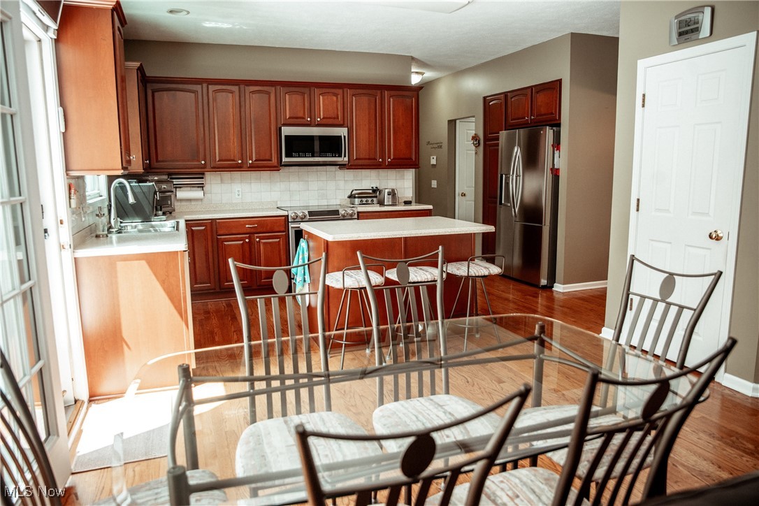 Eastwicke Farms Ph V - Residential Lease