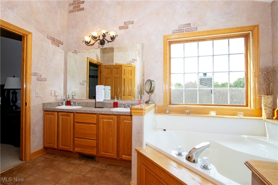 400 Meadow Ridge Trail, Doylestown, Ohio image 29