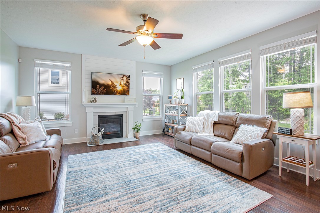 Kings Ridge Ph Five - Residential