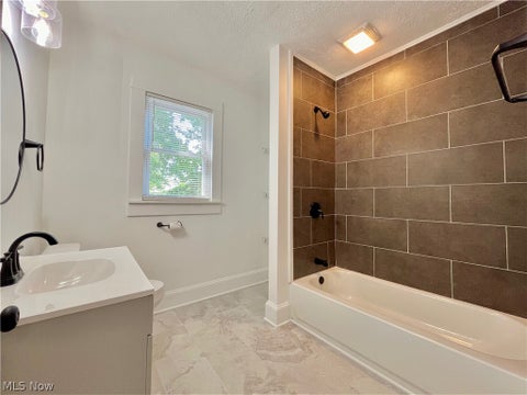Tiny photo for 480 Spicer Street, Akron, OH 44311 (MLS # 5239525)