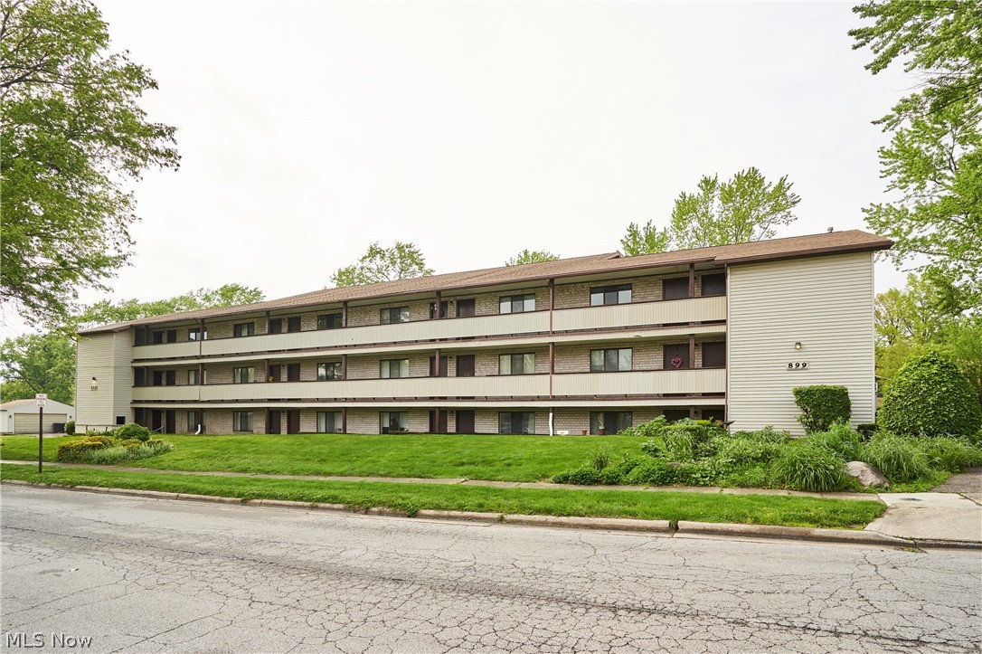 Akron - Commercial Sale