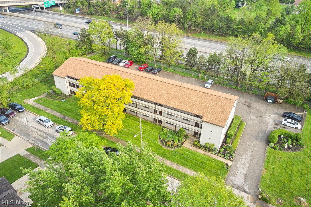 Akron - Commercial Sale