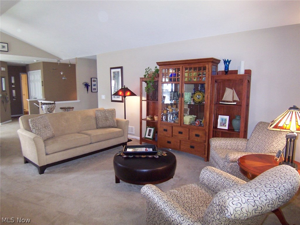 Woodbury Condo Ph Xxxv - Residential