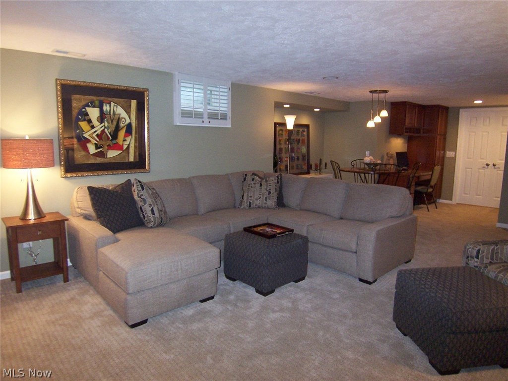 Woodbury Condo Ph Xxxv - Residential