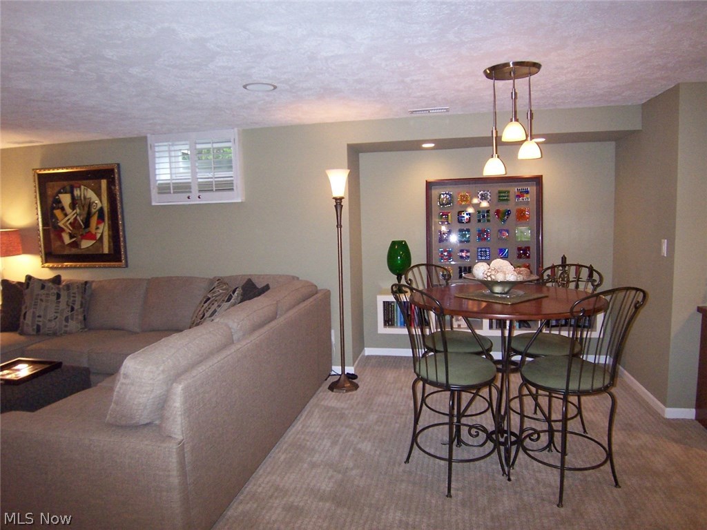 Woodbury Condo Ph Xxxv - Residential