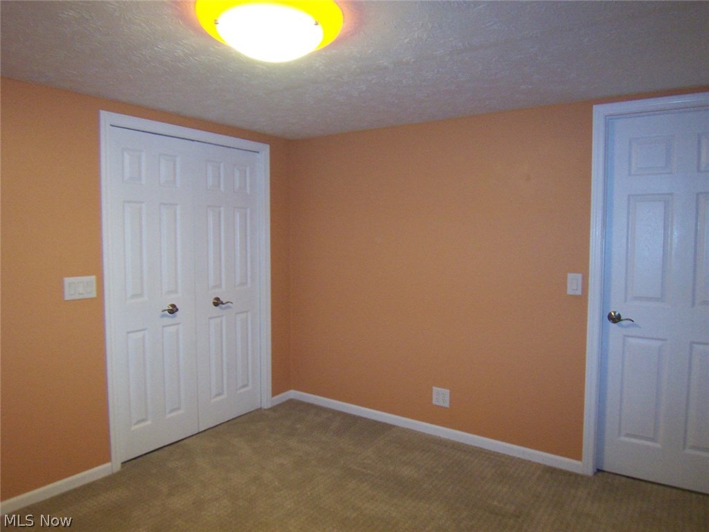 Woodbury Condo Ph Xxxv - Residential
