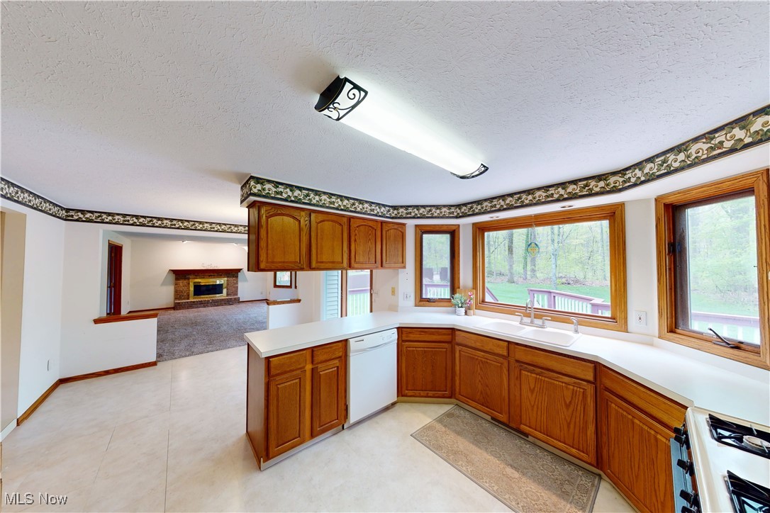 5362 Park Vista Court, Stow, Ohio image 2