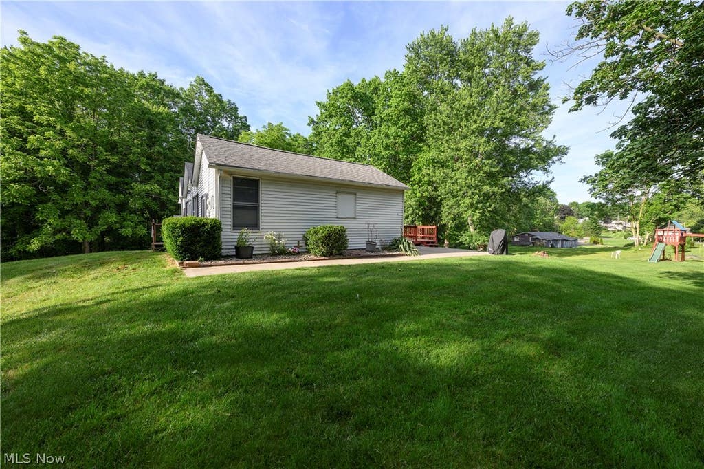 Photo of 7660 Akron Avenue NW, Canal Fulton, OH 44614 (MLS # 5215533)