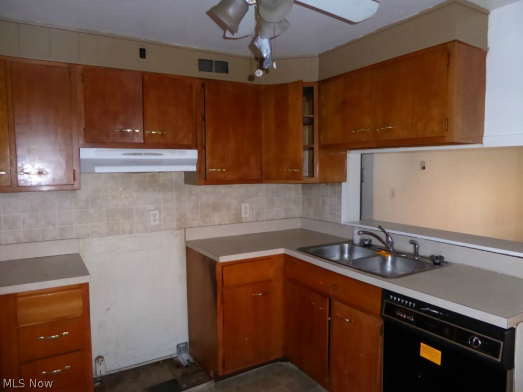 Erie Shore - Residential Income