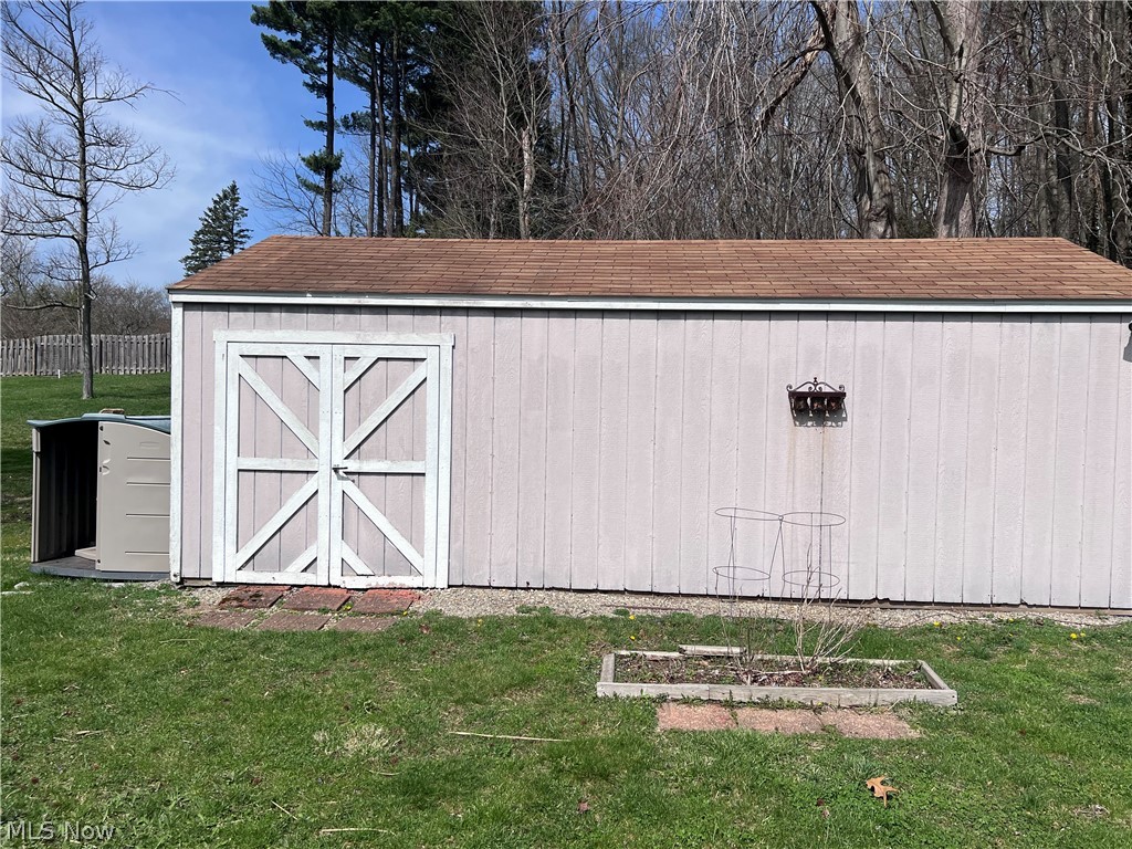 Waldenmyers Lakeside Add - Residential