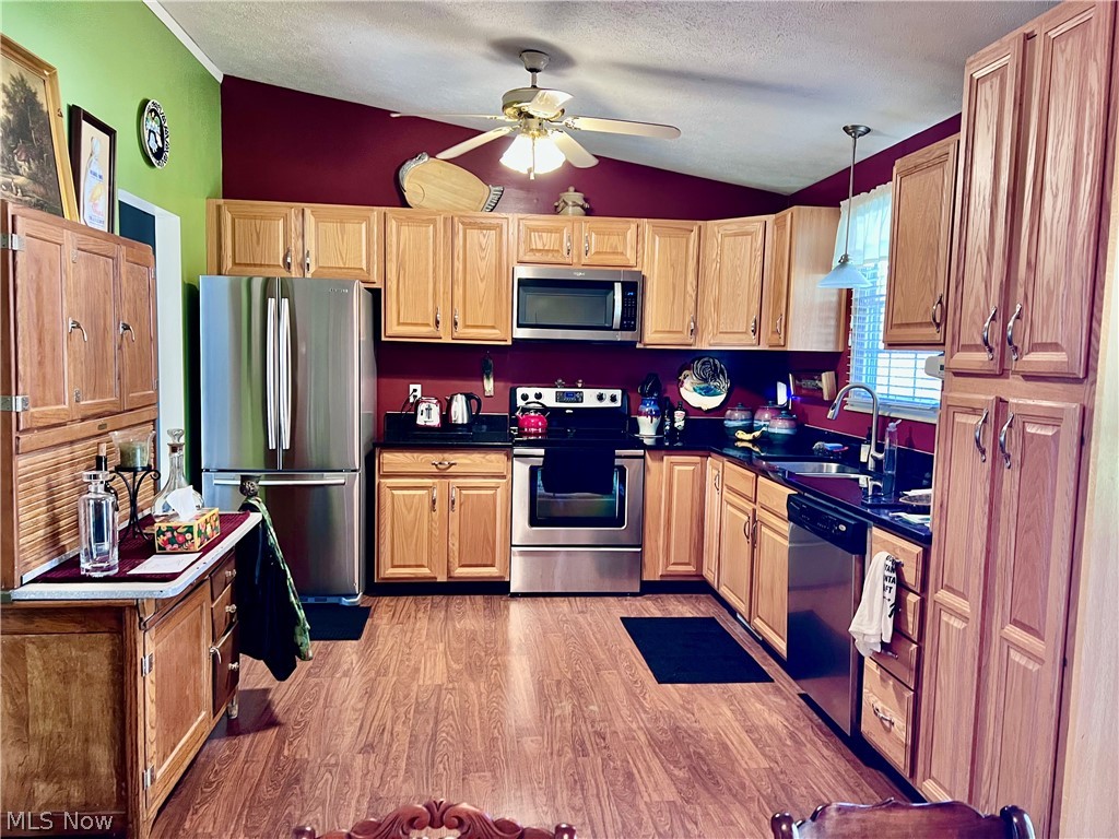 Waldenmyers Lakeside Add - Residential