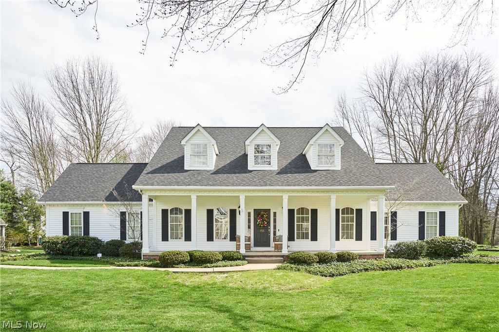 Photo of 753 Sunridge Road, Fairlawn, OH 44333 (MLS # 5198567)