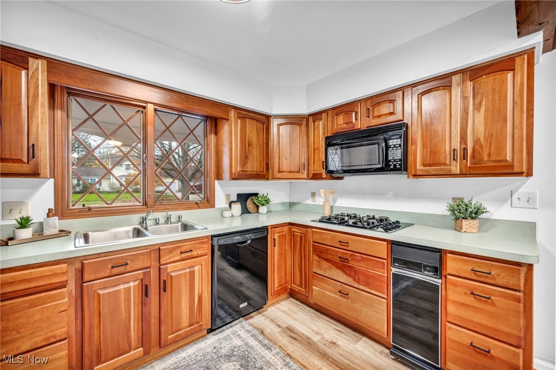 4939 Glenwood Avenue, Willoughby, Ohio image 28