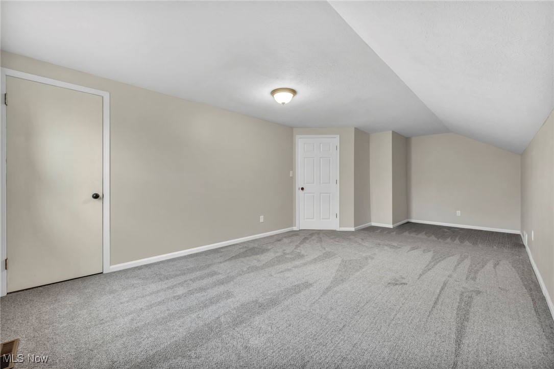 4939 Glenwood Avenue, Willoughby, Ohio image 42