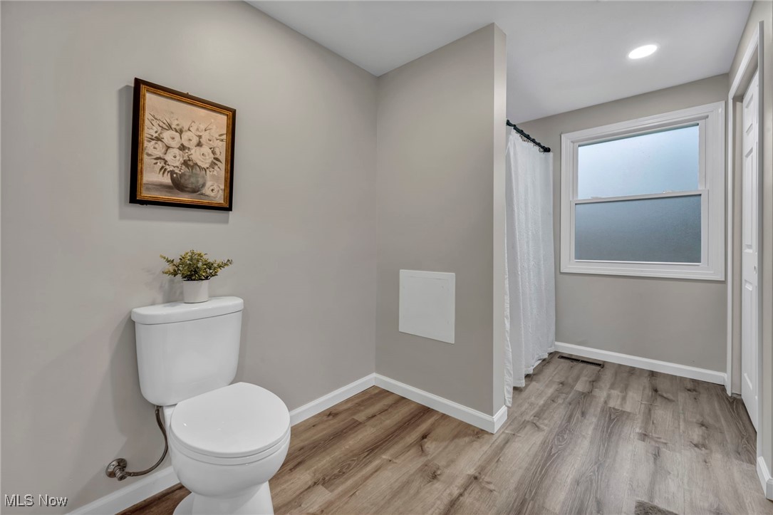 4939 Glenwood Avenue, Willoughby, Ohio image 32