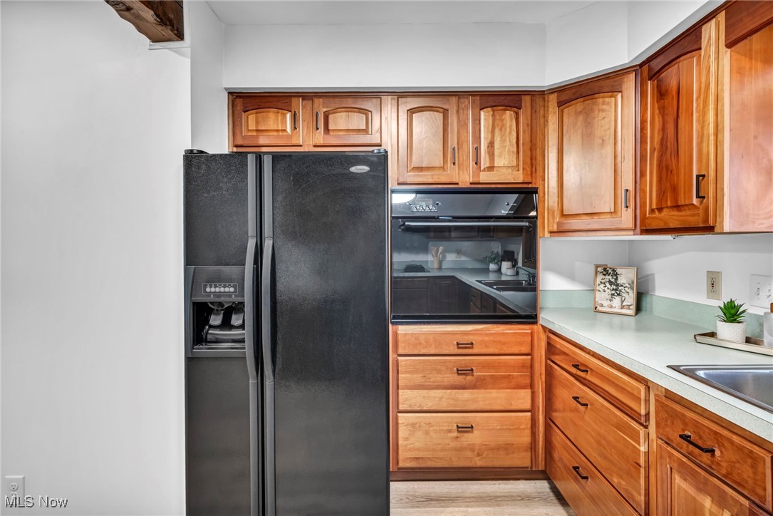 4939 Glenwood Avenue, Willoughby, Ohio image 27