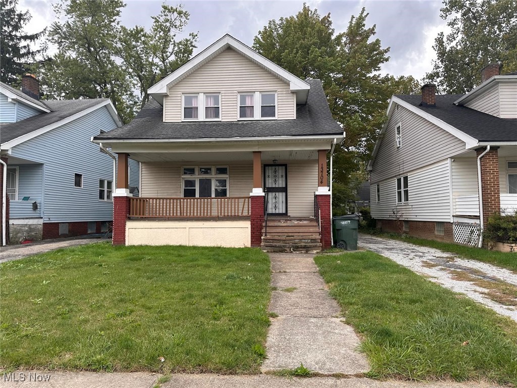 13704 Saybrook Avenue, Garfield Heights, Ohio image 1