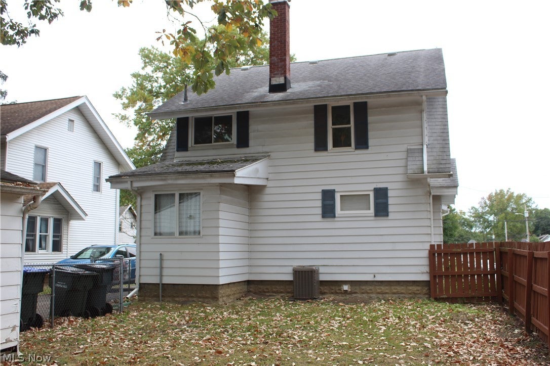 1031 Sackett Avenue
