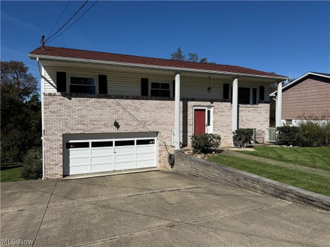 A Hanna HomeFinder account is required to view this listing.