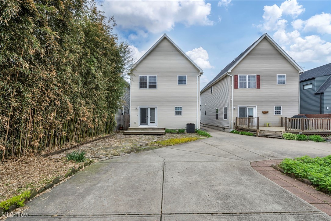 2239 W 20th Street, Cleveland, Ohio image 37