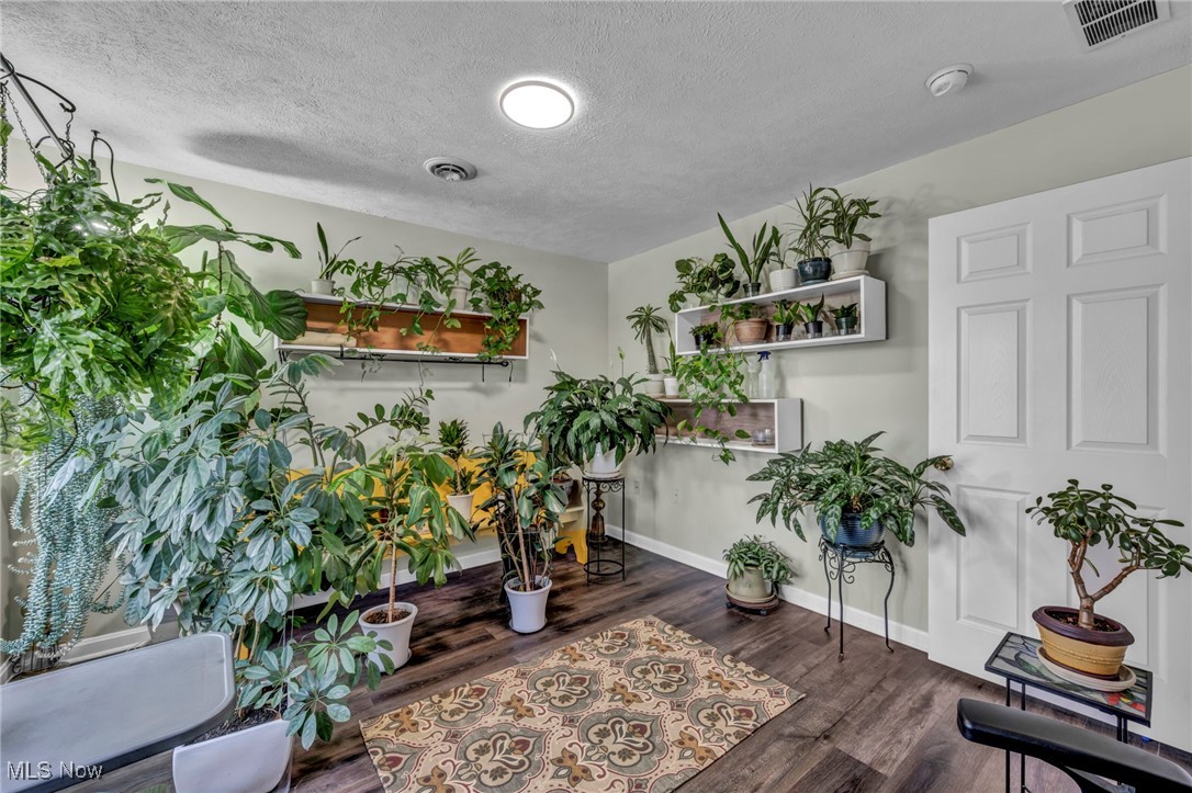 2239 W 20th Street, Cleveland, Ohio image 31