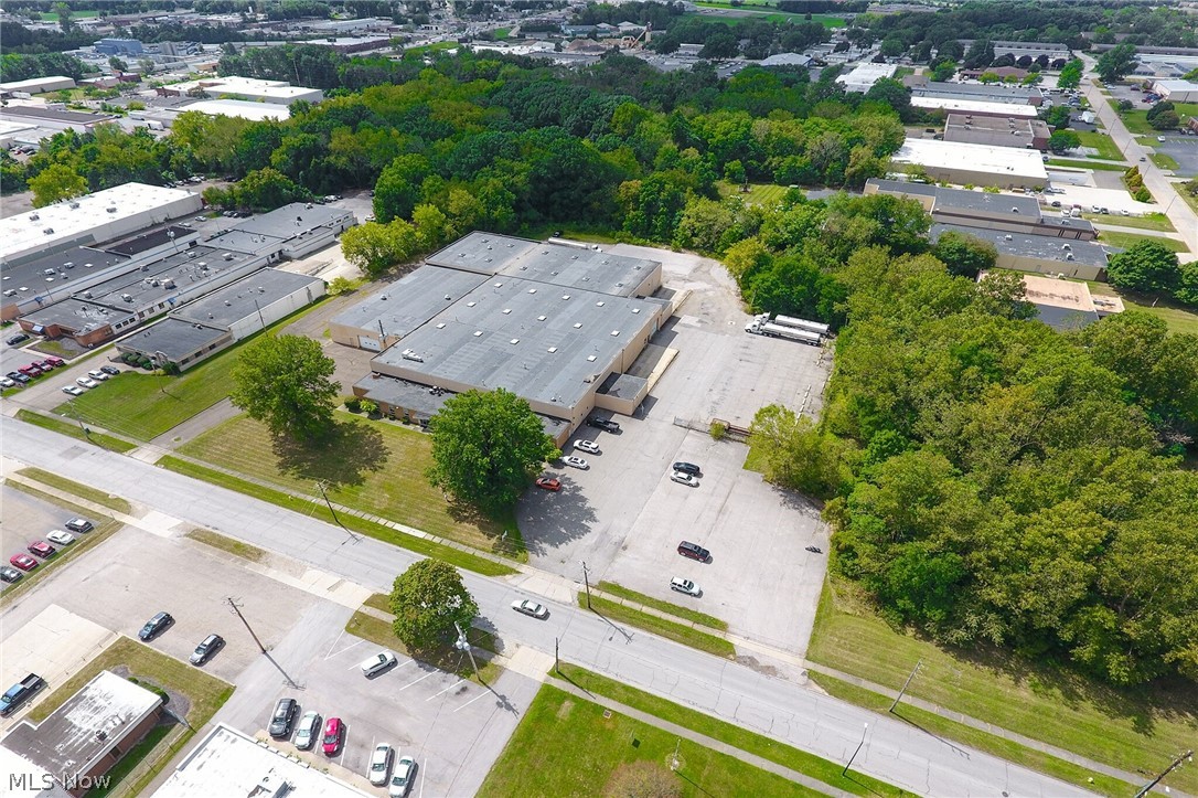 Built in 1966 as a 7UP bottling plant, this renovated industrial warehouse has the power supply (480V, 3 phase, 4400 amp) to support a variety of industrial businesses, including manufacturing, distribution and warehousing. 58,642 SF of clean, well-maintained, brightly-lit space situated on 2 parcels totaling 4.83 acres. Located in the heart of several transportation corridors, the site provides easy access to major highways in minutes (Rt 8, I-76, I-77, I-80, 271). Warehouse is sprinklered and features heating and ventilation throughout. 20’ clear height in most areas. 4 loading docks and 6 grade level docks (including 4 semi-trailer truck drive-throughs). Great flow, and easy to divide with several interior overhead doors, making this a viable prospect for cold storage conversion, multiple tenants, or owner-occupied sublease. Shipping area includes 4,000# scale and pallet wrapper. Warehouse restrooms with small locker room and showers. Offices were renovated in 2013, including new wi