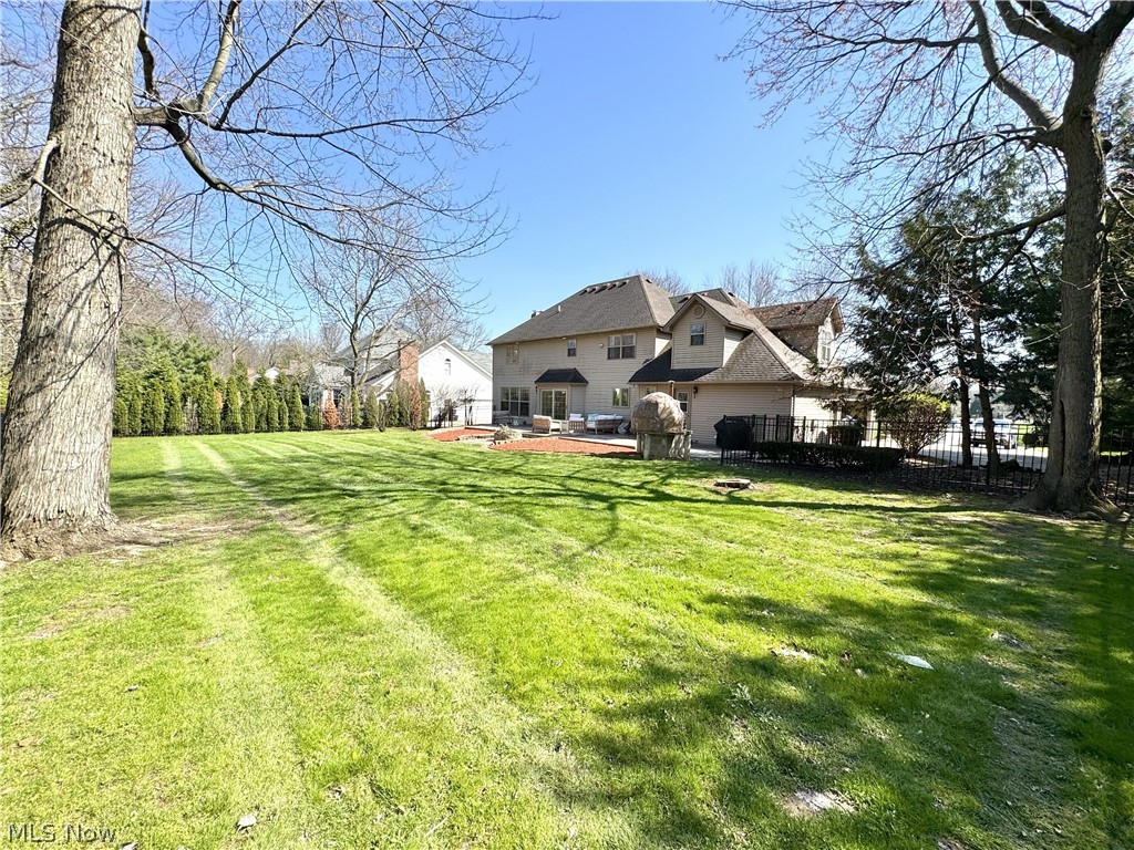 5840 Rosewood Drive